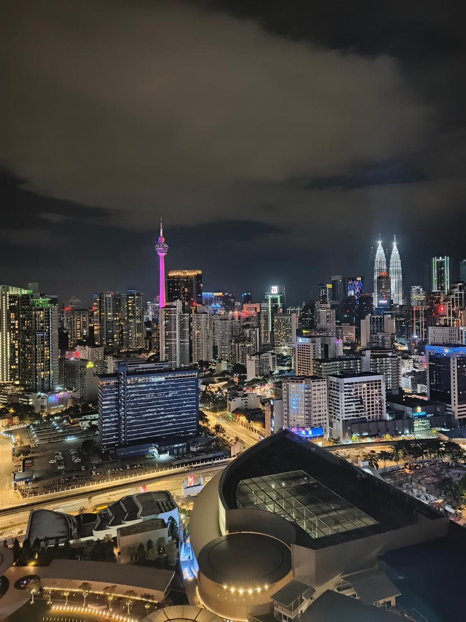 Lucentia Suites Klcc By City View Kuala Lumpur Exterior foto